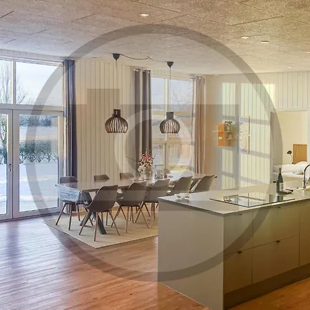 Lovely In With House Sea View * Roslev