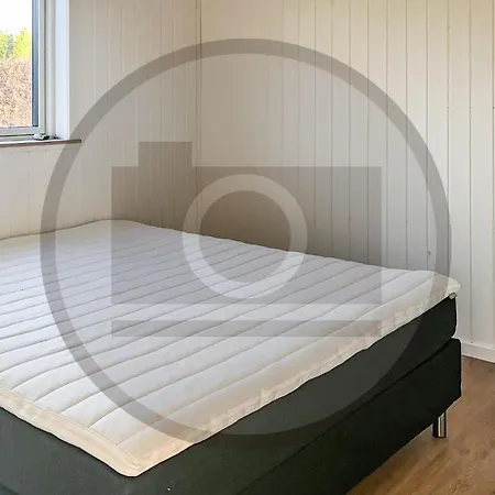 Dom wakacyjny Lovely In With House Sea View Roslev